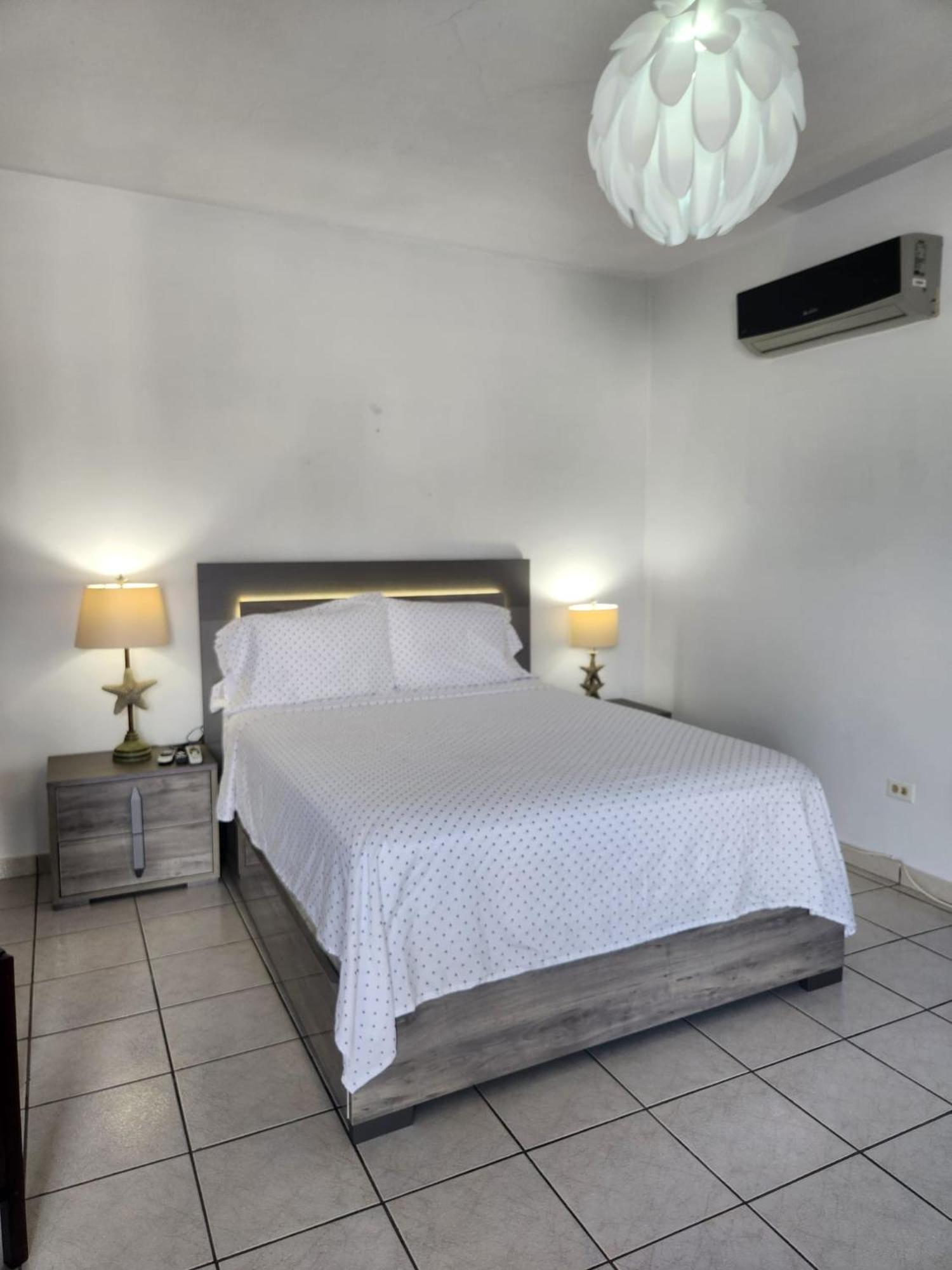 Playa Apartments Салинас Екстериор снимка