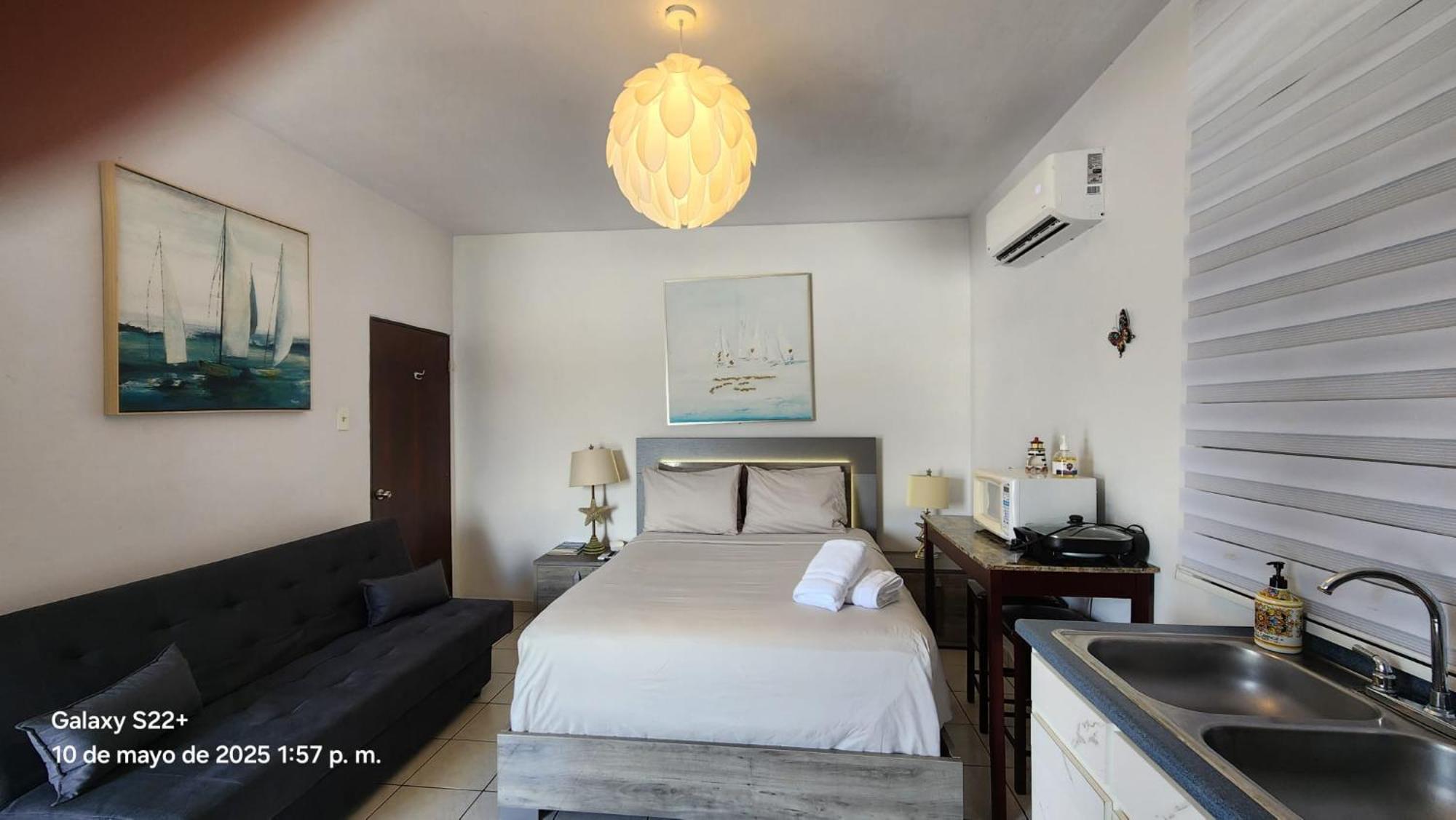 Playa Apartments Салинас Стая снимка